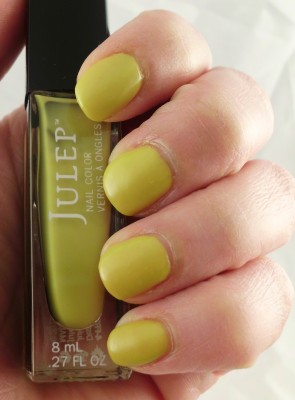 manicure monday st patricks day