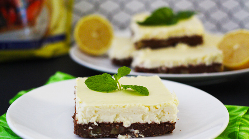 Lemon Brownie Cheesecake Bar